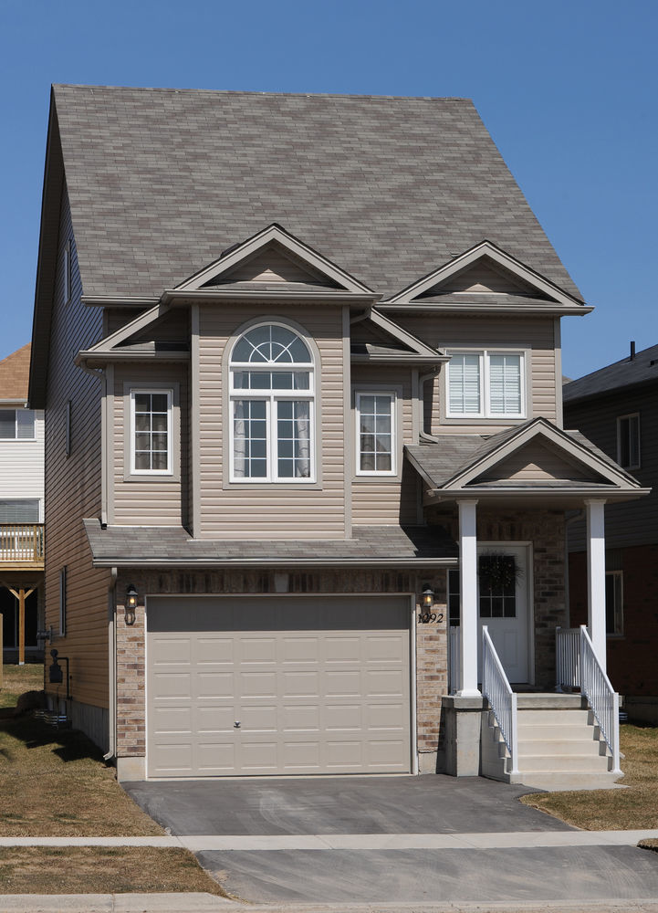 Boardwalk Homes - Vacation Homes & Executive Suites Kitchener Exterior photo